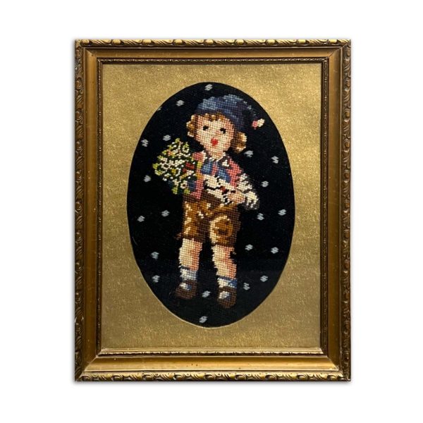 Kisfiú virágcsokorral